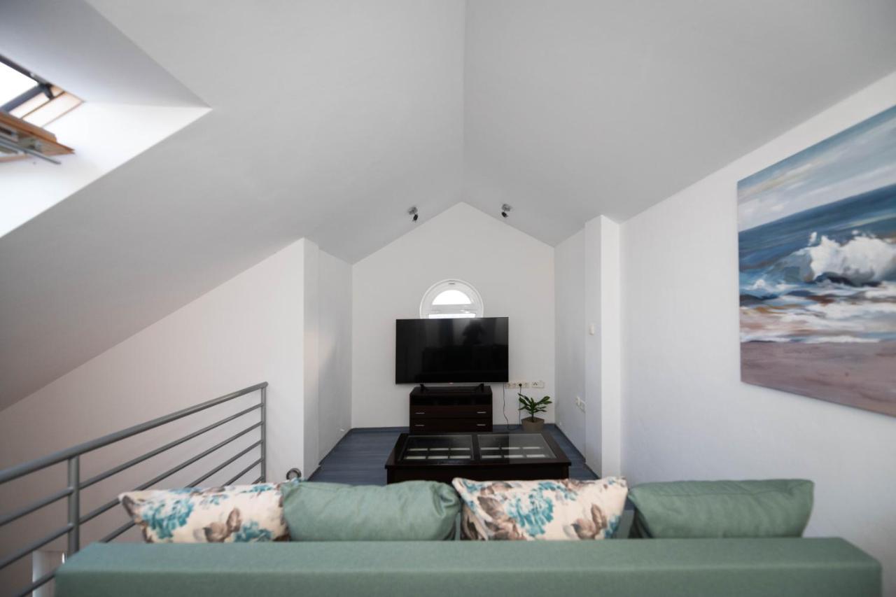 Sunny Beach Apartments シベニク エクステリア 写真