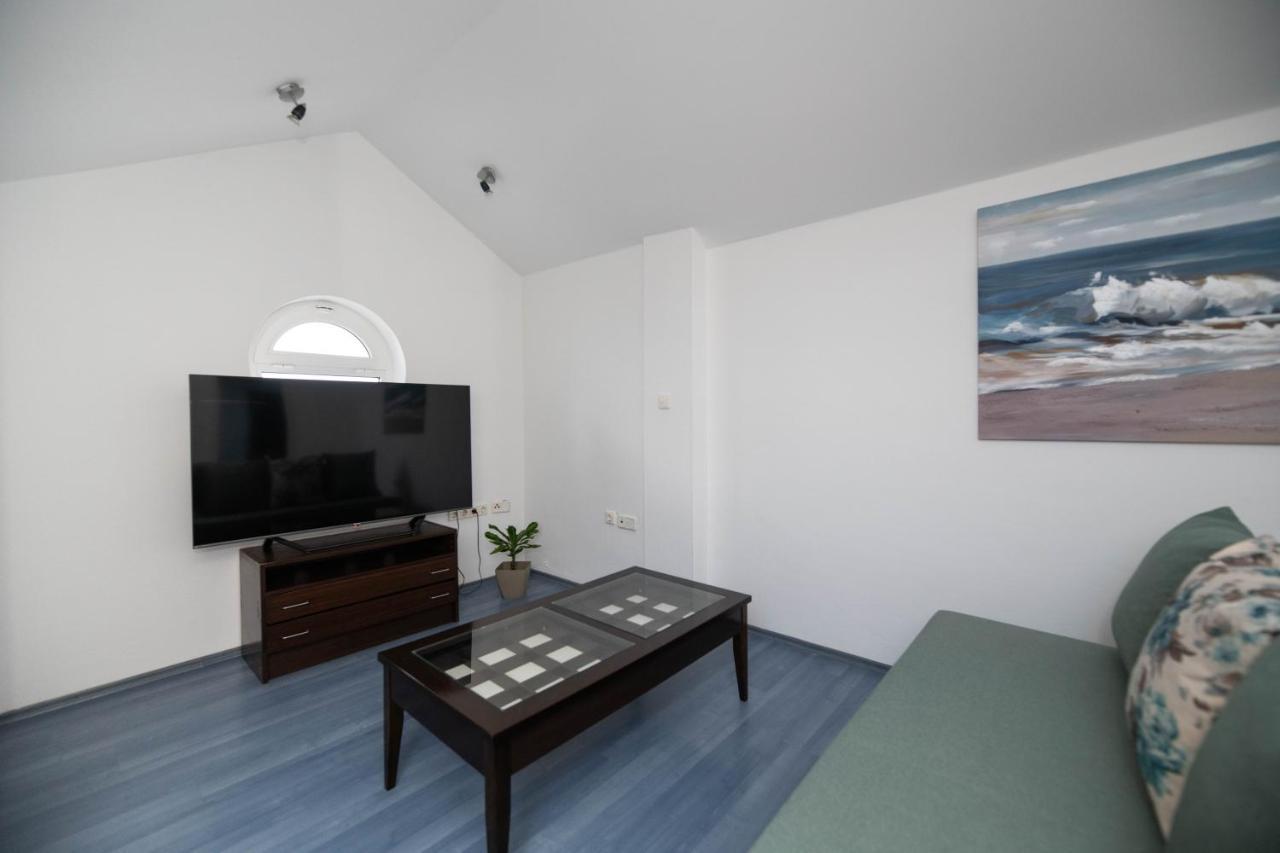 Sunny Beach Apartments シベニク エクステリア 写真